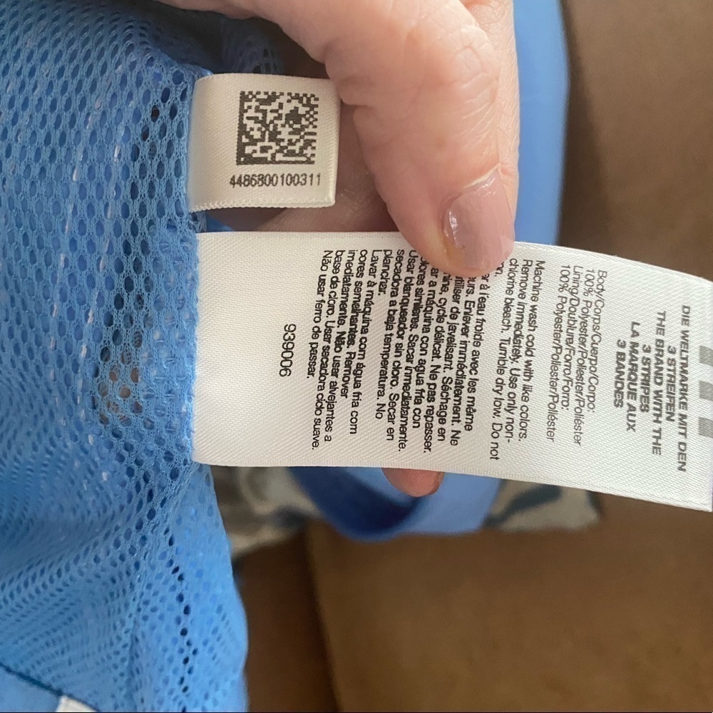 Vintage Adidas light blue and white full zip windbreaker - Picture 9 of 9